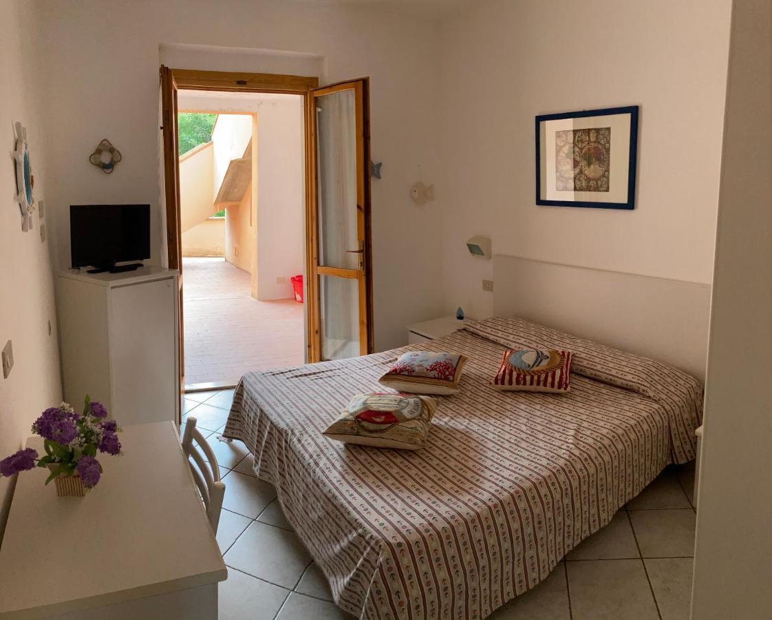 Marta's Holidays Home Nisporto Exterior foto